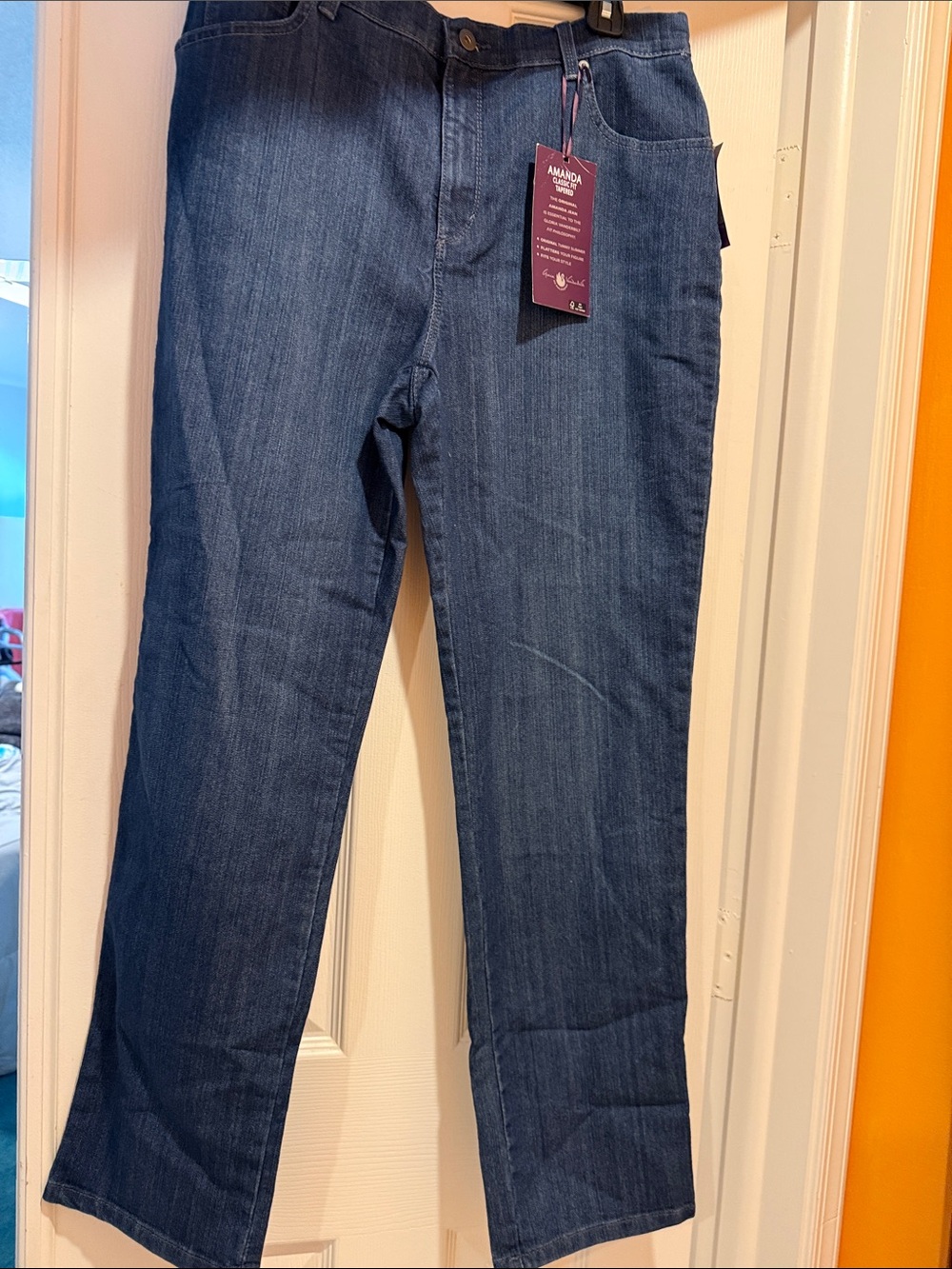 Women’s Dark Blue Straight-Leg Jeans